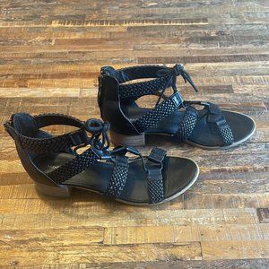 TREASURE & BOND l Girls l Black Suede Gladiator Sandal l Size 6